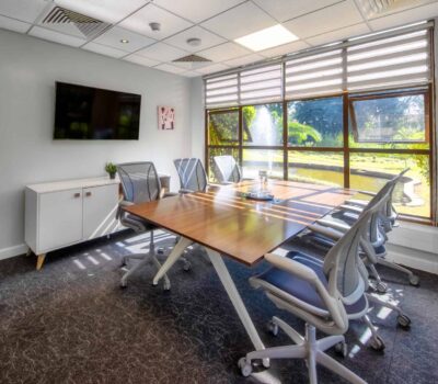 Karen Meeting Room 1 (4-6pax) Karen Meeting Room 1 (4-6pax)